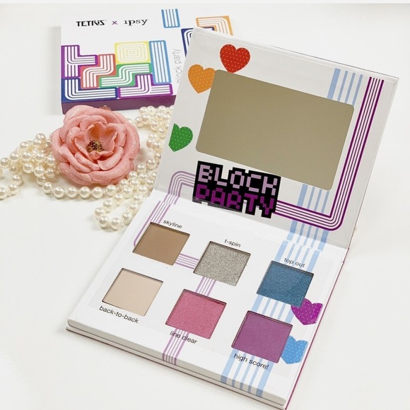 Tetris x Ipsy Block Party Eyeshadow Palette - Picture 4 of 6